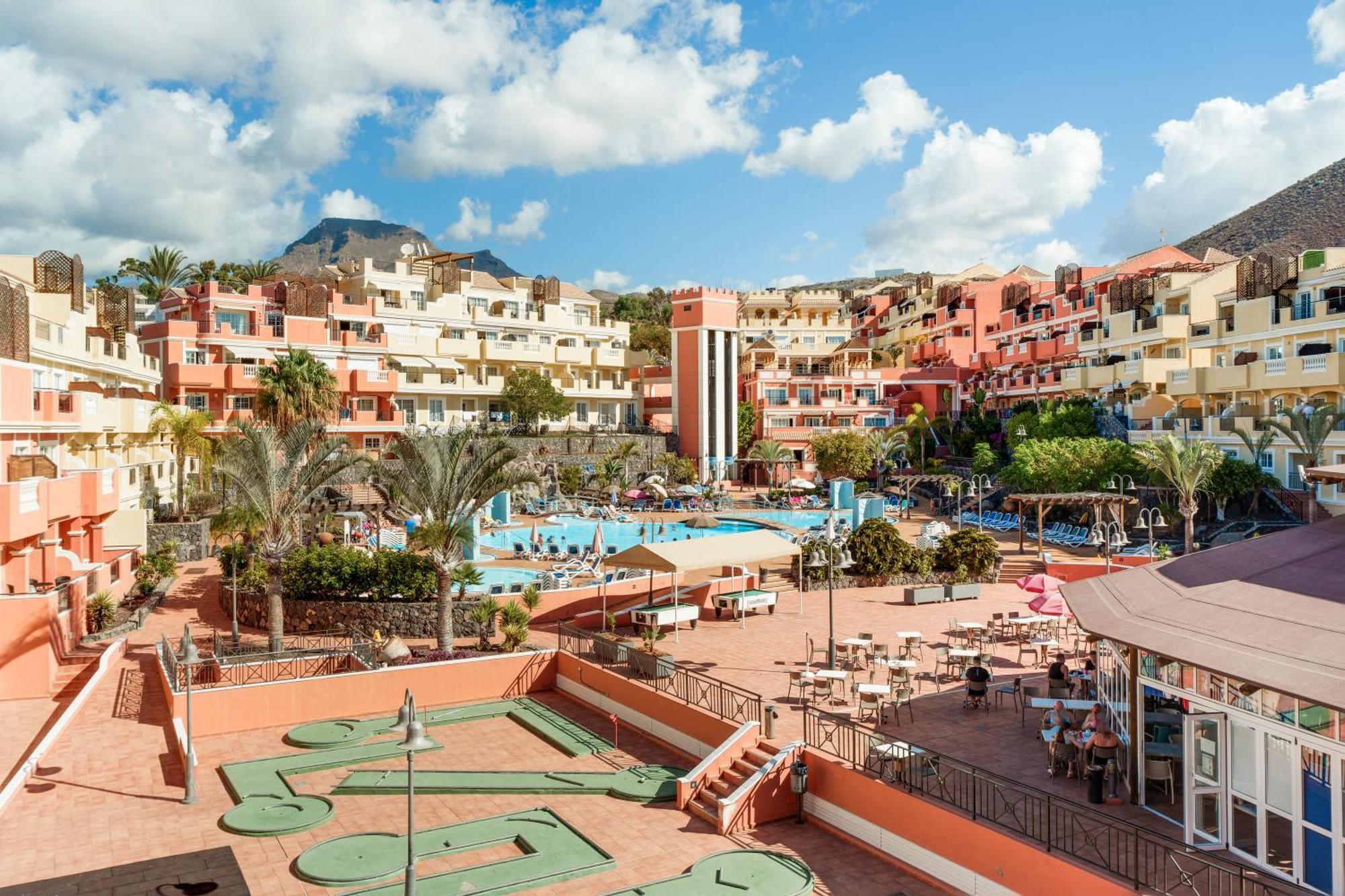 Апартаменты Granada Park S01B Арона Экстерьер фото