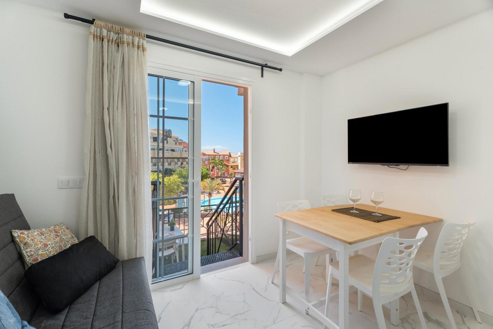 Апартаменты Granada Park S01B Арона Экстерьер фото
